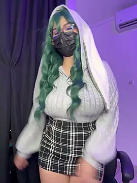 Snapshot of Anonnymsk chatting on 04/02/26, 04:32 Anonnymsk online show from 04/02/26, 04:32