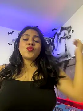 EmilyNoir1 online show from 10/25/25, 08:25