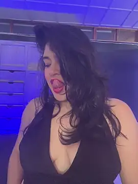 EmilyNoir1 online show from 04/24/26, 08:44
