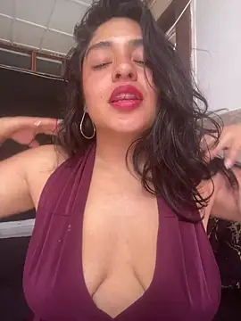 Snapshot of EmilyNoir1 chatting on 06/27/26, 05:51 EmilyNoir1 online show from 06/27/26, 05:51
