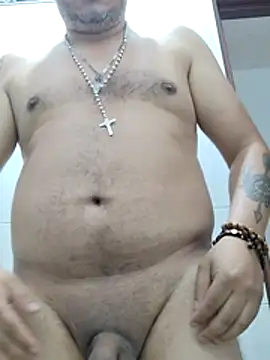 Snapshot of ScuffingBungalow chatting on 03/18/26, 07:39 ScuffingBungalow online show from 03/18/26, 07:39