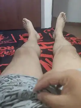 Snapshot of ScuffingBungalow chatting on 03/28/26, 10:20 ScuffingBungalow online show from 03/28/26, 10:20