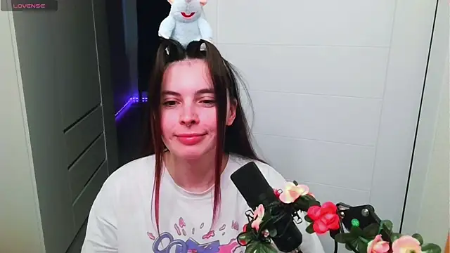 peachyness online show from 05/09/26, 05:51