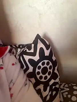 Snapshot of Rubi_9ahbouna chatting on 11/26/25, 07:15 Rubi 9ahbouna online show from 11/26/25, 07:15