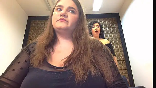 LissaBigTitts online show from 10/25/25, 03:07