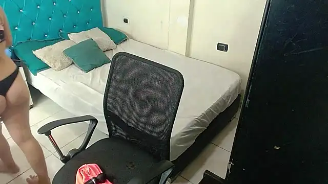 unusualsuccubus0 online show from 09/10/25, 03:06