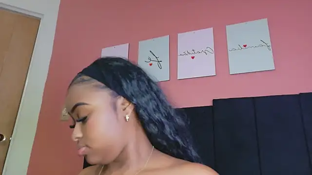 MySugarmoomy online show from 06/11/26, 02:44