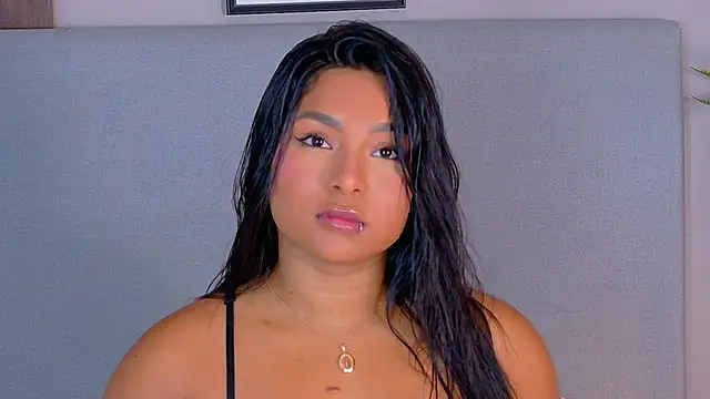 LanaRozz online show from 05/14/26, 07:42