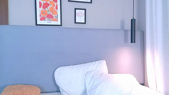 LanaRozz online show from 06/11/26, 12:32
