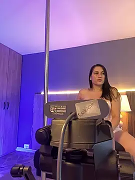 Atenea Clerk online show from 05/07/26, 11:48