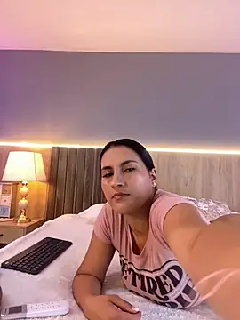 Atenea Clerk online show from 05/15/26, 12:23