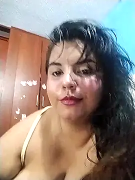 Snapshot of SamiBoobsxx chatting on 09/18/25, 05:42 SamiBoobsxx online show from 09/18/25, 05:42