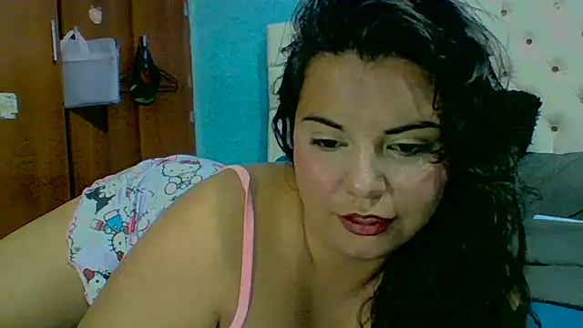 Snapshot of SamiBoobsxx chatting on 09/19/25, 05:09 SamiBoobsxx online show from 09/19/25, 05:09