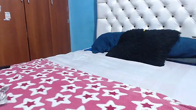 Snapshot of SamiBoobsxx chatting on 10/26/25, 03:23 SamiBoobsxx online show from 10/26/25, 03:23