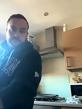 different-strokes online show from 10/24/25, 03:41