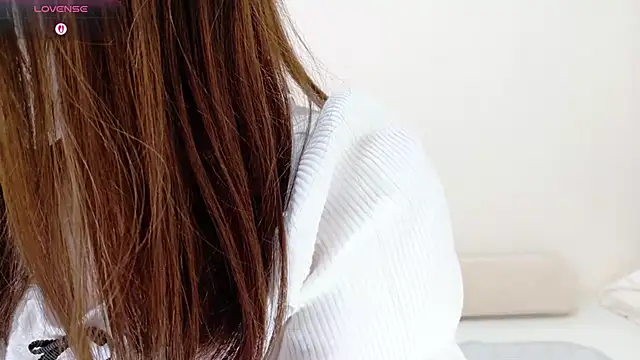 mana-chan online show from 09/21/25, 08:49