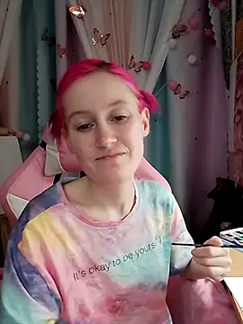 Fuzzy Unicorn online show from 10/23/25, 07:23