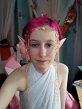 Fuzzy Unicorn online show from 10/24/25, 07:21