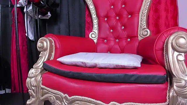 LiliThara online show from 01/17/26, 06:18