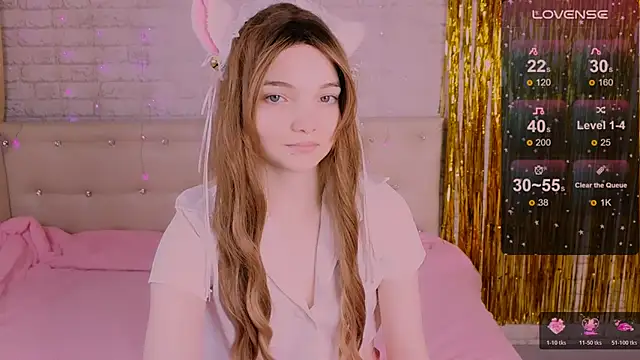 Snapshot of AnimeAlica18 chatting on 02/08/26, 03:21 AnimeAlica18 online show from 02/08/26, 03:21