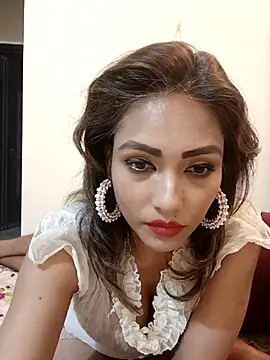 zoyarathore online show from 11/27/25, 04:20