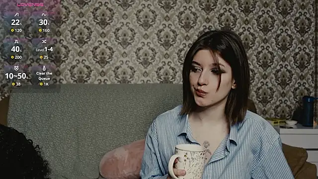 Snapshot of Marinaxmonroe chatting on 02/08/26, 02:31 Marinaxmonroe online show from 02/08/26, 02:31