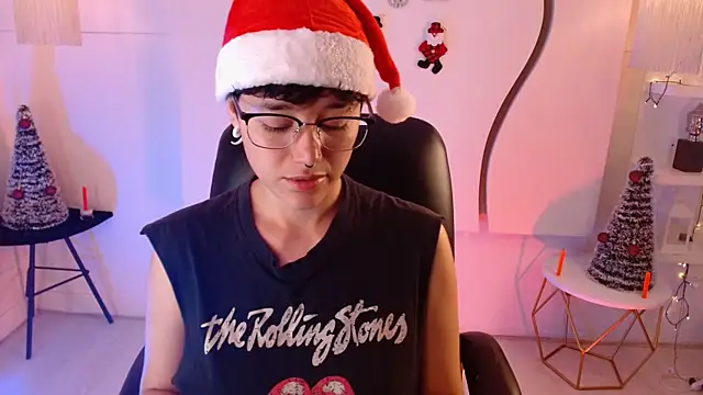 Snapshot of jeroharper chatting on 12/18/25, 05:19 jeroharper online show from 12/18/25, 05:19