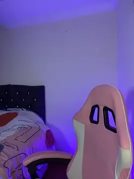 Snapshot of Lia__1 chatting on 02/26/26, 12:15 Lia 1 online show from 02/26/26, 12:15