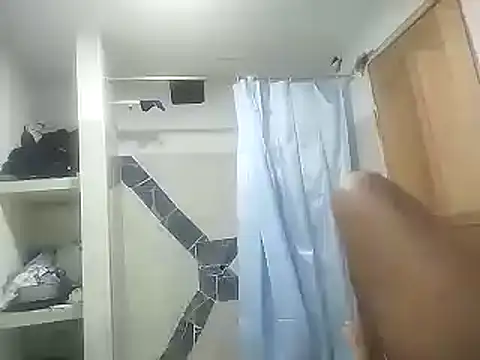 Snapshot of thiago_bigcockxx chatting on 11/04/25, 09:08 thiago bigcockxx online show from 11/04/25, 09:08