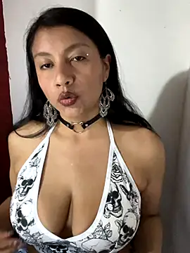 Bamby milflatina online show from 11/06/25, 11:59