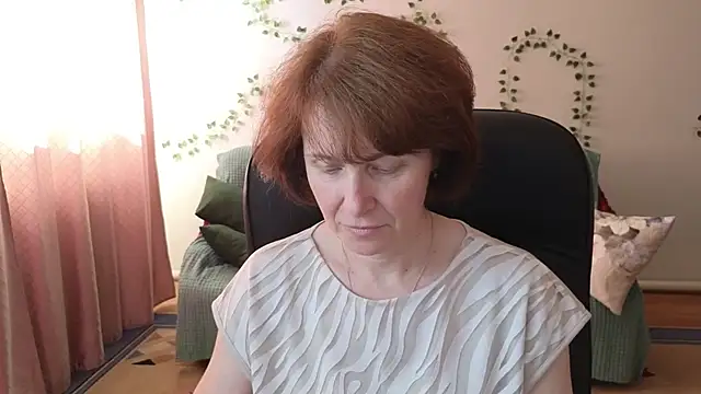 Lia Tito online show from 06/12/26, 06:34