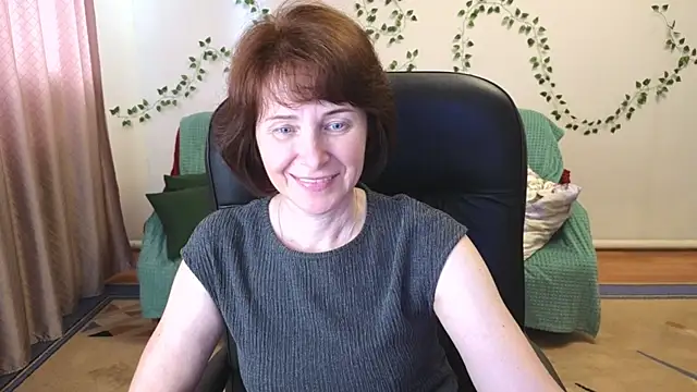 Lia Tito online show from 06/16/26, 12:41