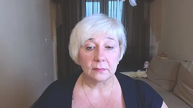 Milana Milky online show from 11/07/25, 05:18