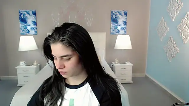 maddissonivanova online show from 10/10/25, 07:13