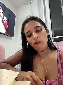 Lorena Mcfly online show from 02/25/26, 12:09
