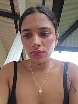 Lorena Mcfly online show from 06/28/26, 12:22