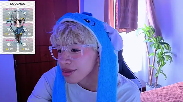 taichi bluy online show from 11/27/25, 04:31