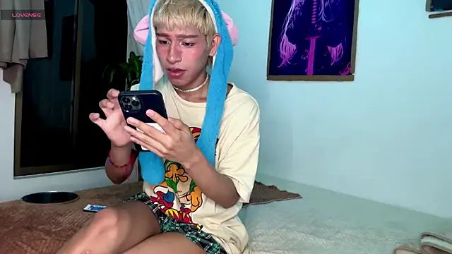 taichi bluy online show from 12/16/25, 11:21