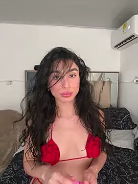 Snapshot of MonicaSalvatore chatting on 03/08/26, 12:19 MonicaSalvatore online show from 03/08/26, 12:19