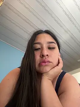 Snapshot of BELLAALEJA chatting on 09/28/25, 07:19 BELLAALEJA online show from 09/28/25, 07:19