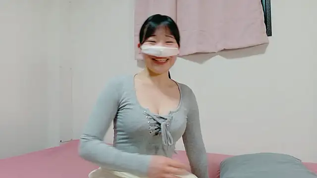 Snapshot of Hina-ooo chatting on 02/07/26, 02:32 Hina-ooo online show from 02/07/26, 02:32