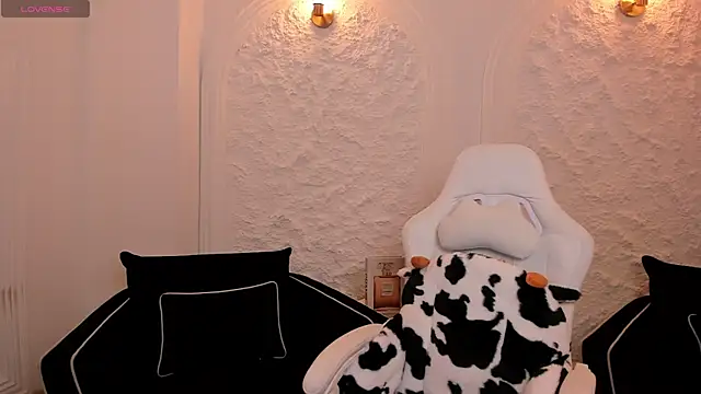LiamCarterX online show from 04/26/26, 05:43