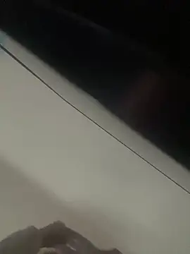 Snapshot of hazel_wood21 chatting on 02/17/26, 10:23 hazel wood21 online show from 02/17/26, 10:23