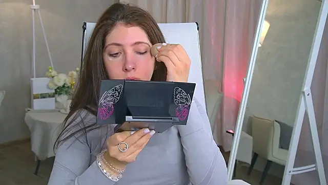 Mary Miiller online show from 11/23/25, 07:30