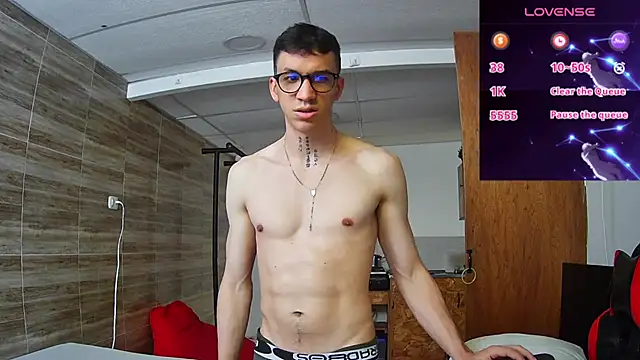 angelicious  online show from 11/09/25, 06:17