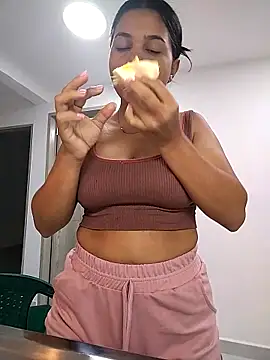 Eimy-04 online show from 10/02/25, 09:27