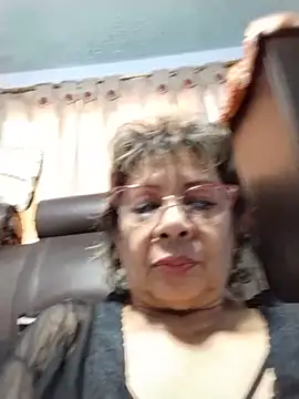 OliviaMorris1 online show from 06/22/26, 04:15