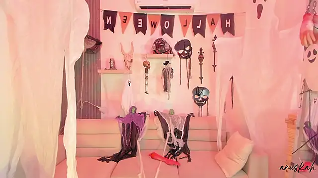 anuskah online show from 10/11/25, 08:18