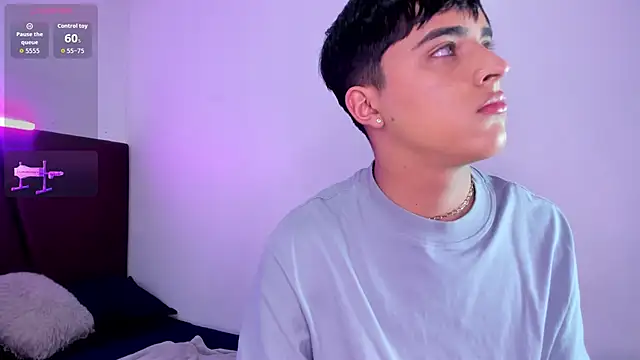 Lucass love online show from 09/17/25, 01:46