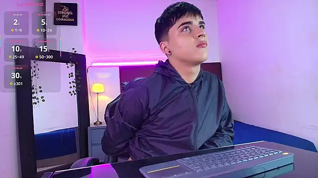 Lucass love online show from 10/07/25, 01:19